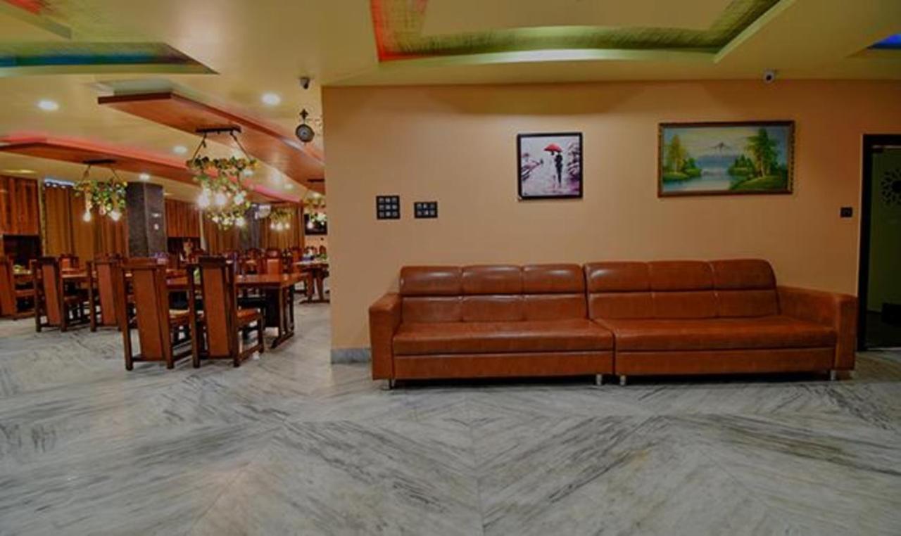 Fabhotel Rr Suites Guwahati Zewnętrze zdjęcie